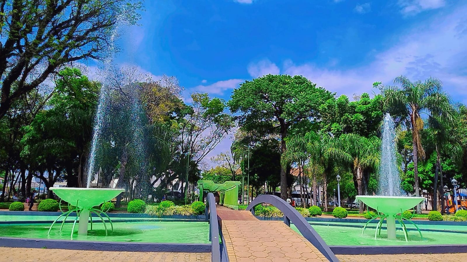 Avanço de frente fria, atuação de massa de ar polar e abafamento deve marcar a semana no RS