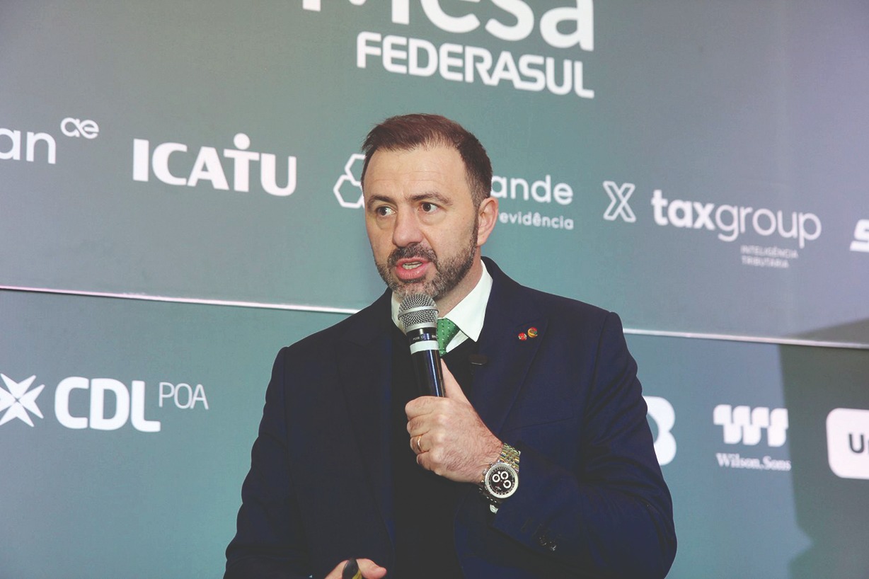 Adiado jantar com empresário que administrará o Aeroporto Regional