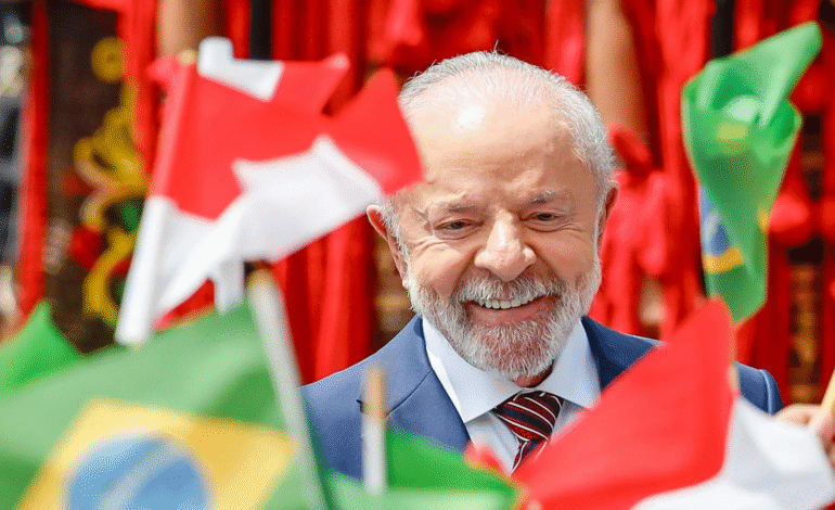 Lula confirma candidatura à reeleição em 2026: ‘energia de 30 anos’