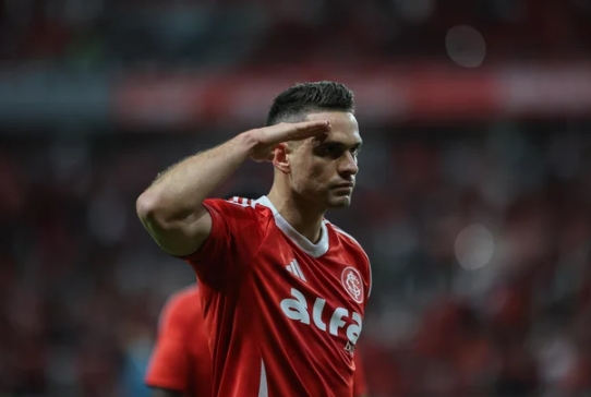 Inter vence o Sport e se afasta da zona de rebaixamento