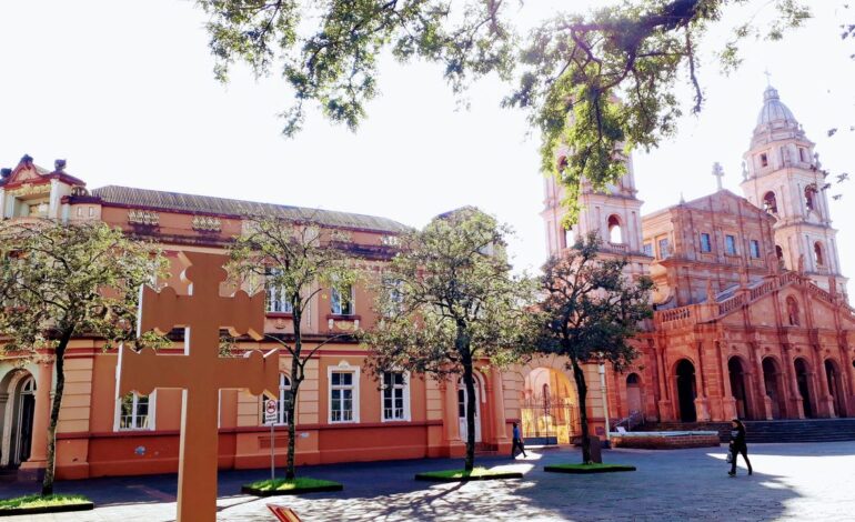 Antes da virada no tempo, sexta-feira será de sol calor no RS