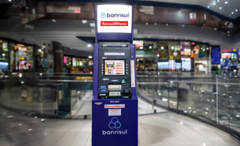 Pix Saque é novo serviço disponível nos caixas eletrônicos do Banrisul