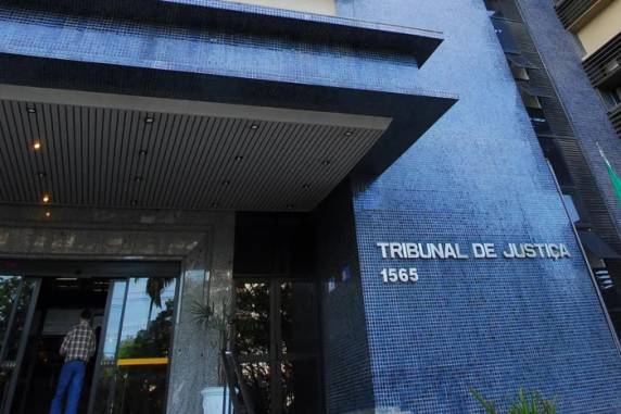 Professora é condenada por estupro de aluno de 13 anos no Litoral do RS