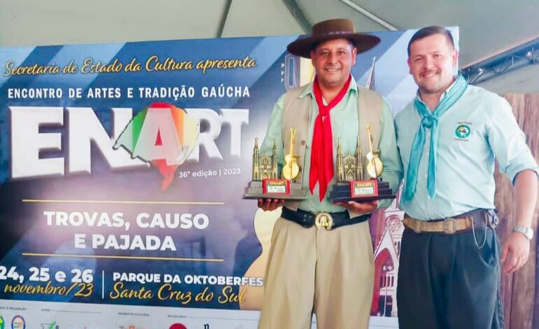 Trovador Márcio Carvalho conquista o título do Enart 2025 na Trova Gaúcha estilo Gildo de Freitas