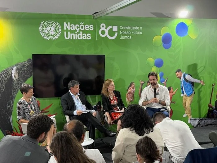 Eduardo Leite firma parceria com a ONU para criar centro de pesquisa e resposta a desastres no RS