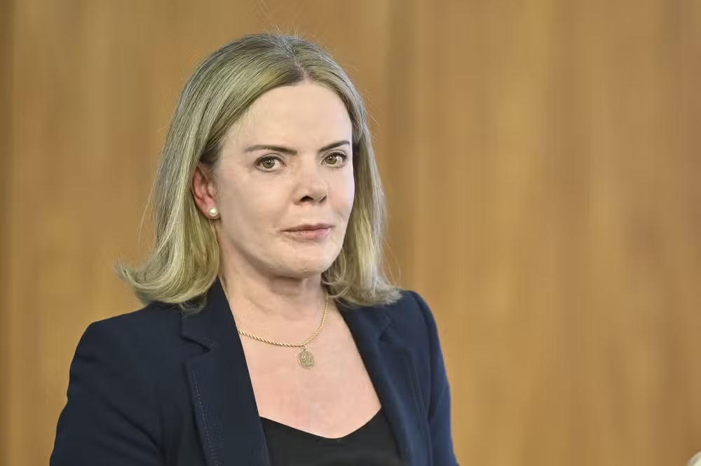 Governo mantém preocupação com quatro pontos do relatório do projeto antifacção, diz Gleisi Hoffmann