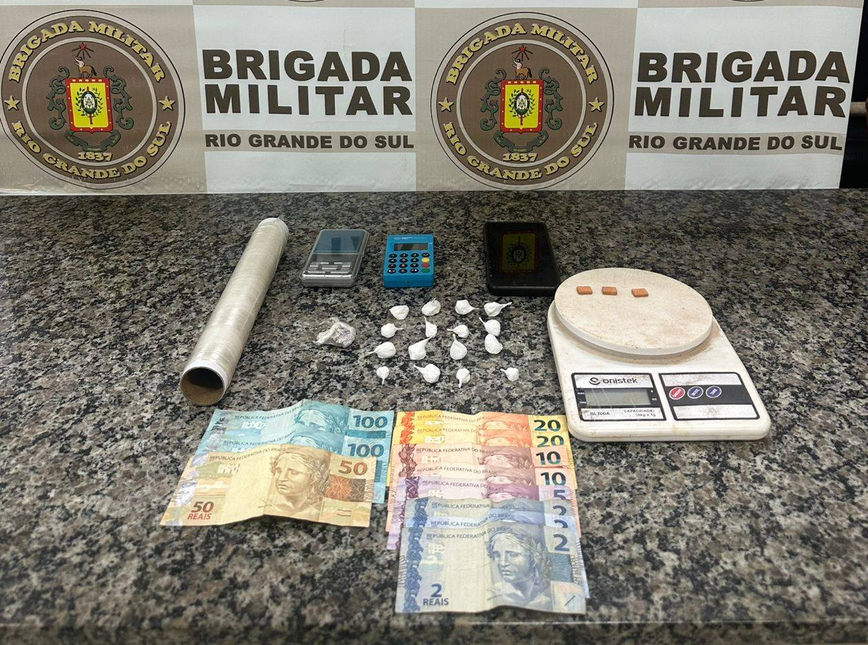 Brigada Militar prende dois suspeitos por tráfico de drogas em Santo Ângelo