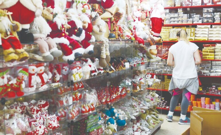 Comércio de Santo Ângelo amplia horário de atendimento para fortalecer as vendas de Natal