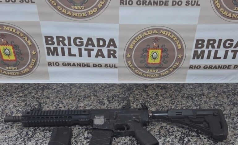 BM prende homem por porte de arma de fogo de uso restrito em Santo Ângelo