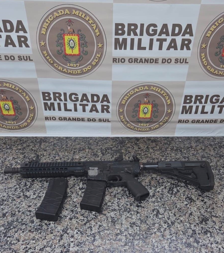 BM prende homem por porte de arma de fogo de uso restrito em Santo Ângelo