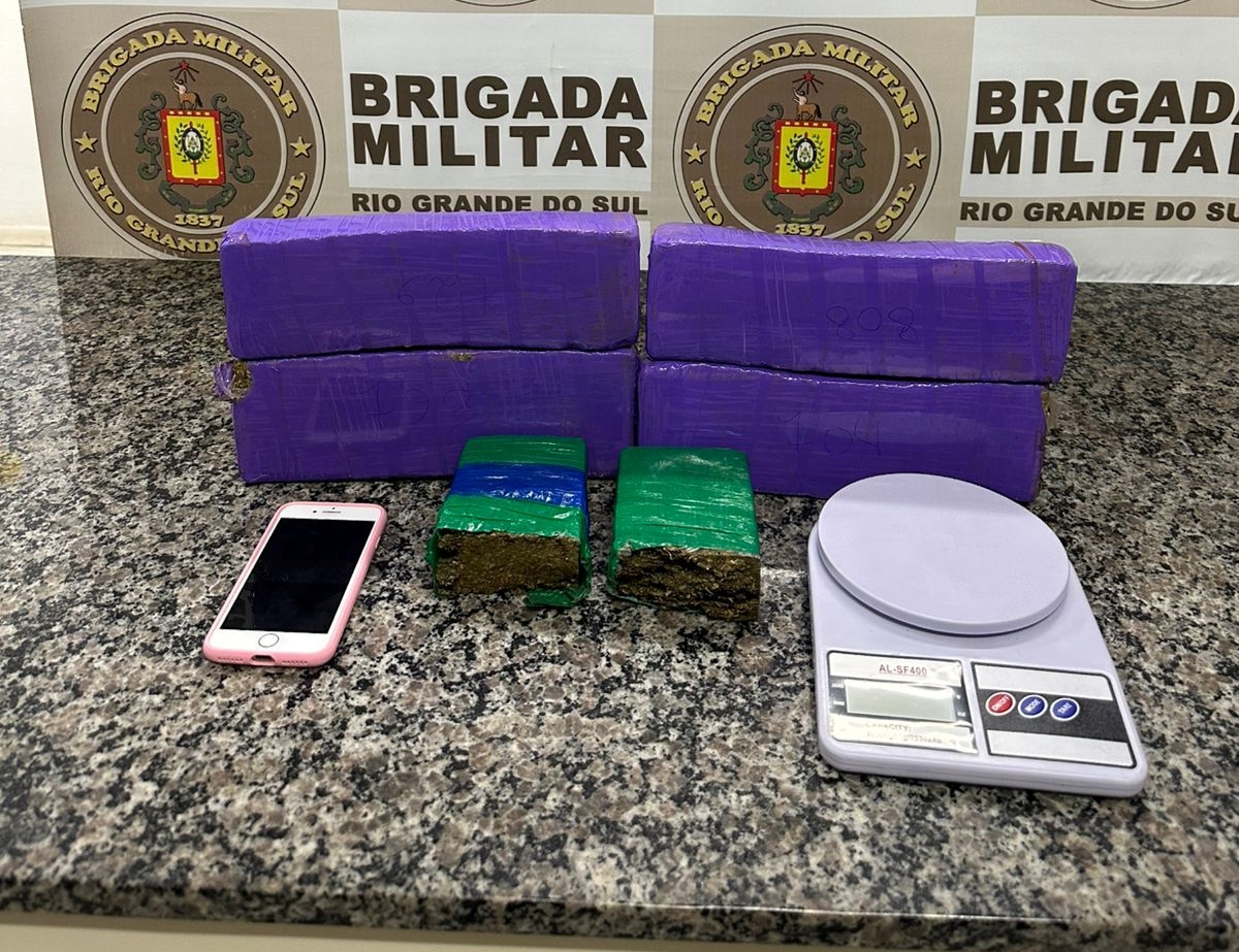 BM prende adolescente por tráfico de drogas no bairro Hortência