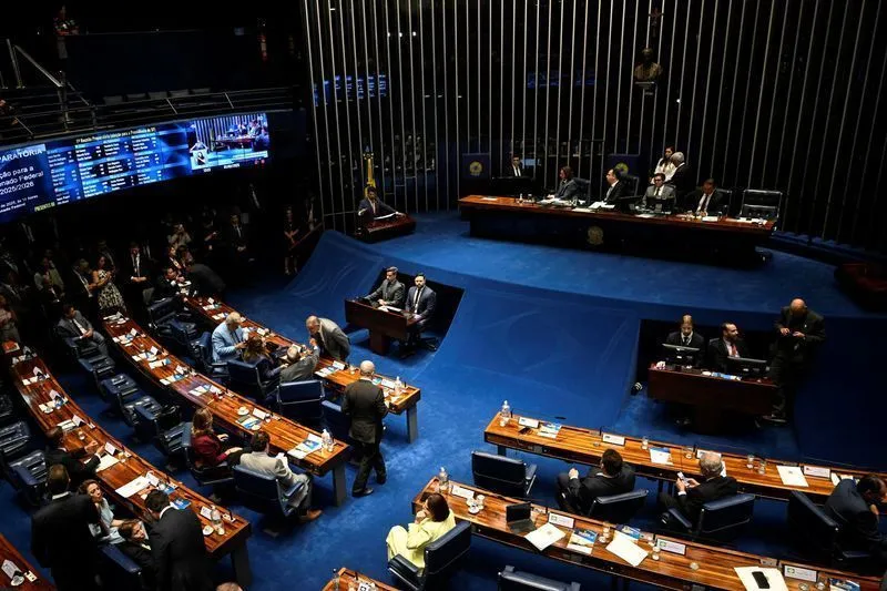 Senado quer nova lei do impeachment antes do recesso