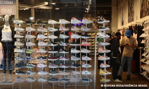 Planalto rejeita texto na Câmara que mantém escala 6×1