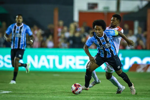Grêmio vence o Guarany de Bagé e garante classificação antecipada à próxima fase do Gauchão