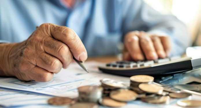 INPC fecha em 3,9% e reajuste das aposentadorias acima do mínimo ficará abaixo da inflação oficial