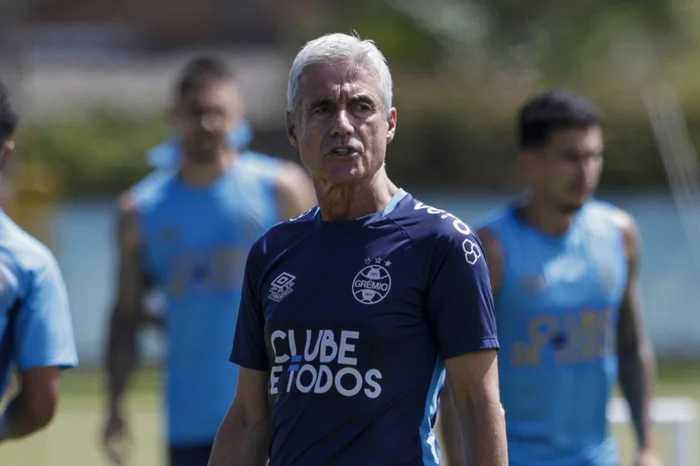 Grêmio estreia no Gauchão na noite deste sábado (10)