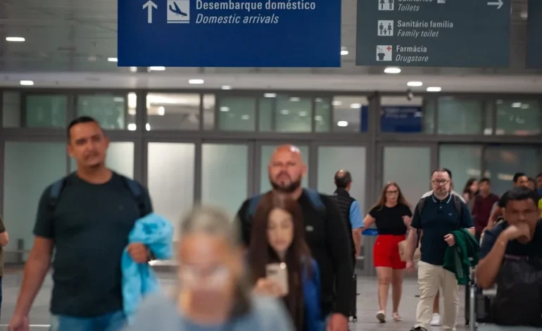 Greve geral na Argentina motiva cancelamento de dois voos no Salgado Filho na Capital