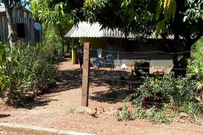 Policial em serviço é preso por suspeita de matar homem a tiros em Porto Lucena