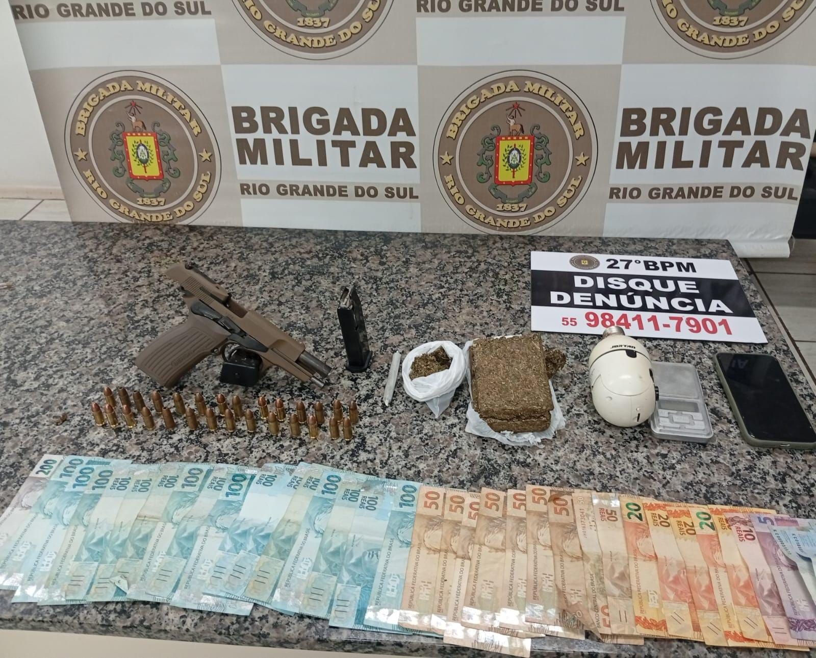 Homem é preso por porte ilegal de arma no bairro Pilau, em Santo Ângelo