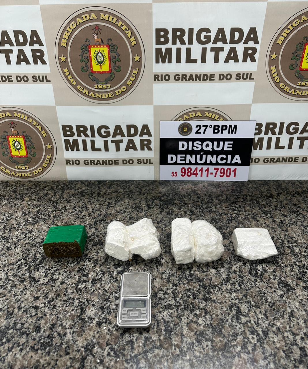 Homem é preso por tráfico de drogas no bairro Olavo Reis