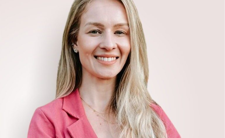 Docente da URI Santo Ângelo é escolhida para programa internacional de farmacologia clínica