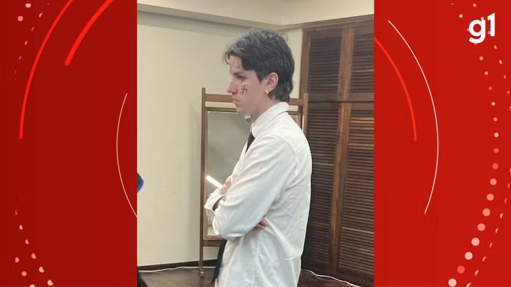 O que aconteceu com aluno da UFRGS que tentou se formar com suástica no rosto?