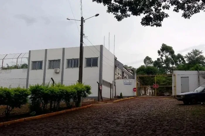 Suspeito de matar companheira a tiros em Roque Gonzales é solto