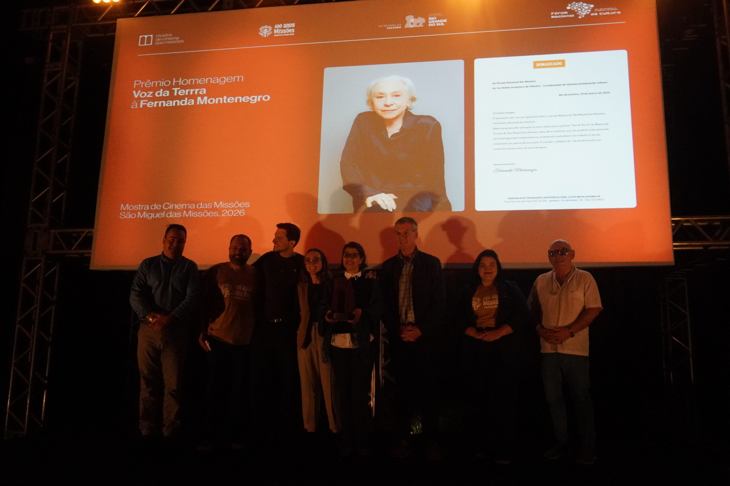 Fernanda Montenegro é homenageada com o 1º Prêmio Voz da Terra, que reconhece nomes ligados às Missões Jesuíticas no RS