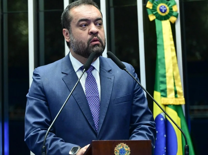 TSE condena Cláudio Castro e ex-governador fica inelegível até 2030