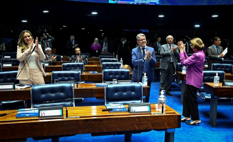 Aumento gradual da licença-paternidade vai à sanção presidencial