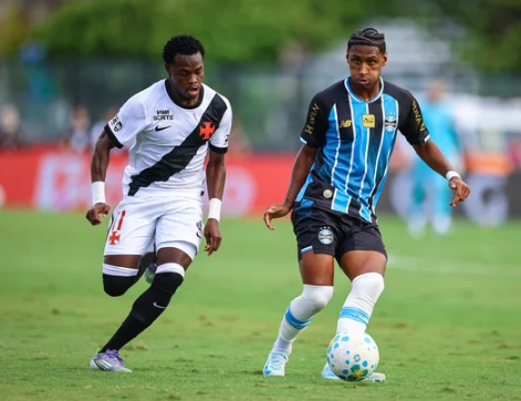 Em reencontro com Renato, Grêmio perde para o Vasco pelo Brasileirão