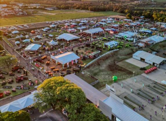 Com gratuidade de ingresso para pedestres, Fenasoja abre os portões na sexta-feira