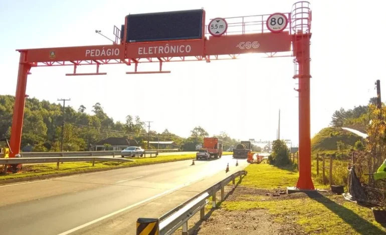 Governo federal suspende mais de 3 milhões de multas do free flow e dá a motoristas 200 dias para pagar tarifas vencidas