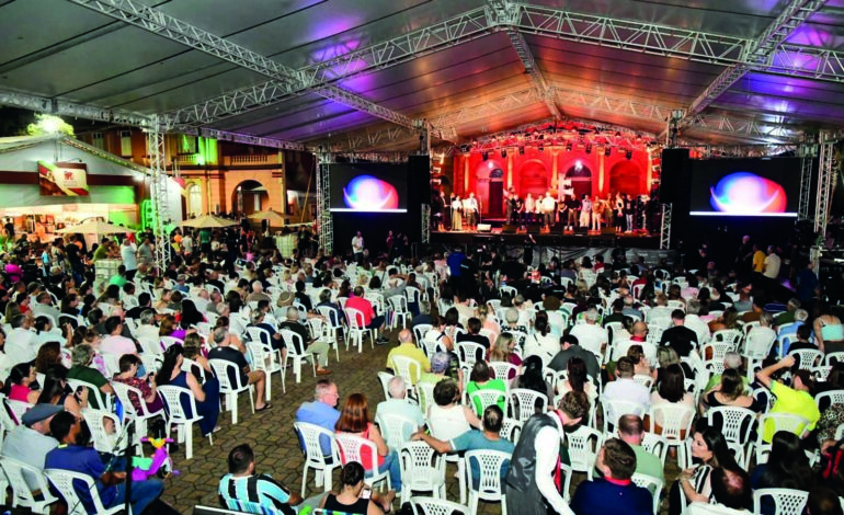 Canto Missioneiro no lugar certo e na data certa