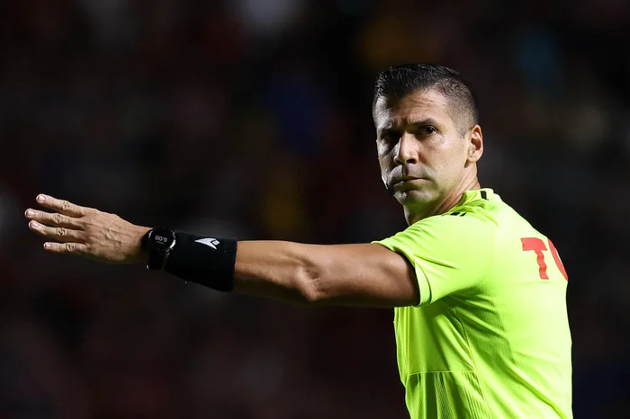 CBF define árbitro para o Gre-Nal 452; Bruno Arleu será o responsável pelo clássico