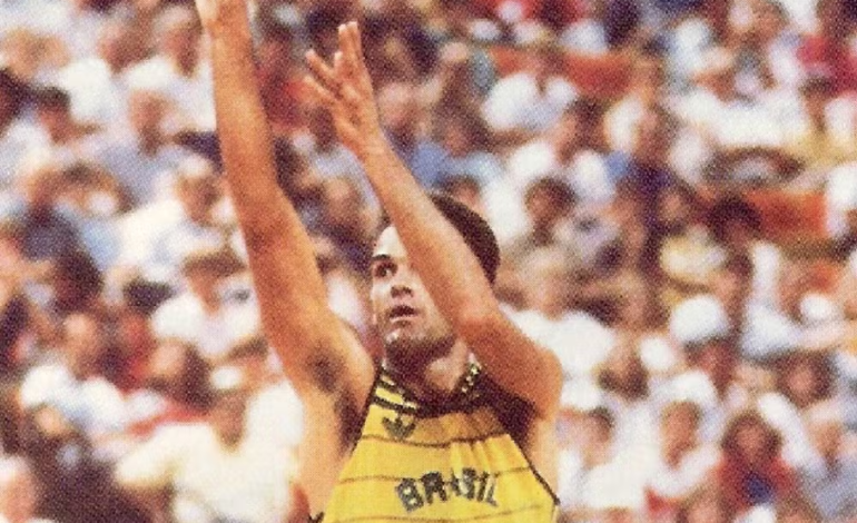 Oscar Schmidt, maior ídolo do basquete brasileiro, morre em SP aos 68 anos
