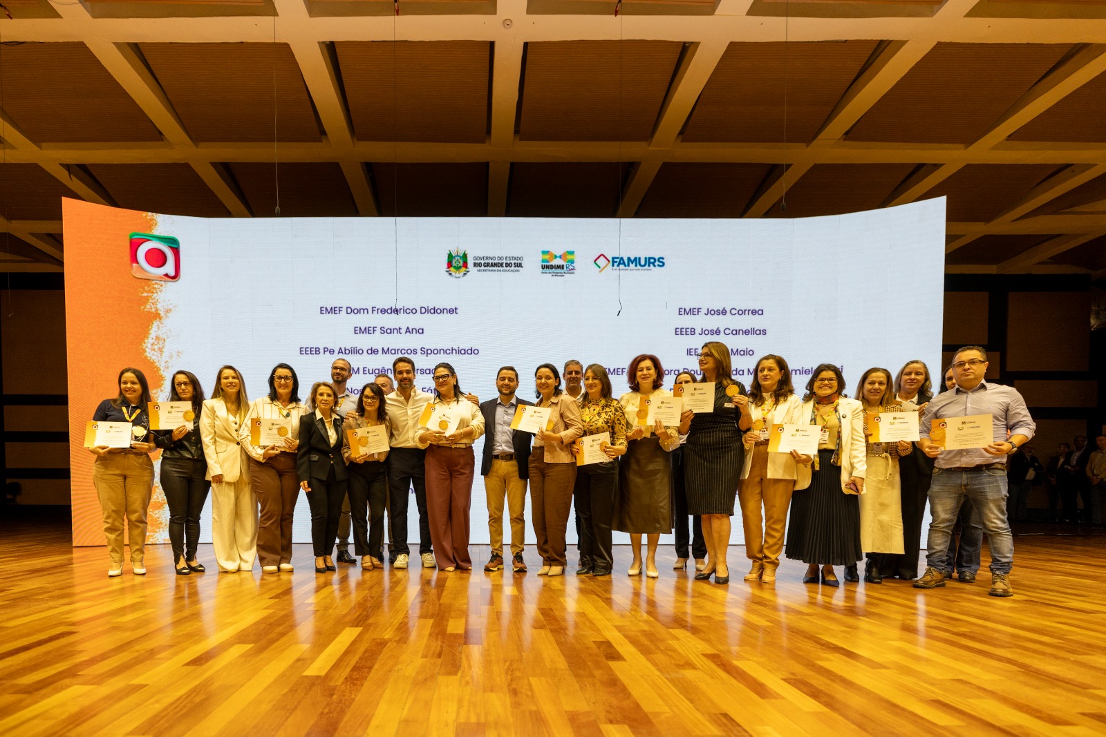 Escola Estadual Catarina Lépori é premiada no Programa Alfabetiza Tchê