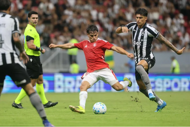 Inter mostra poder de reação e busca empate com o Botafogo em Brasília
