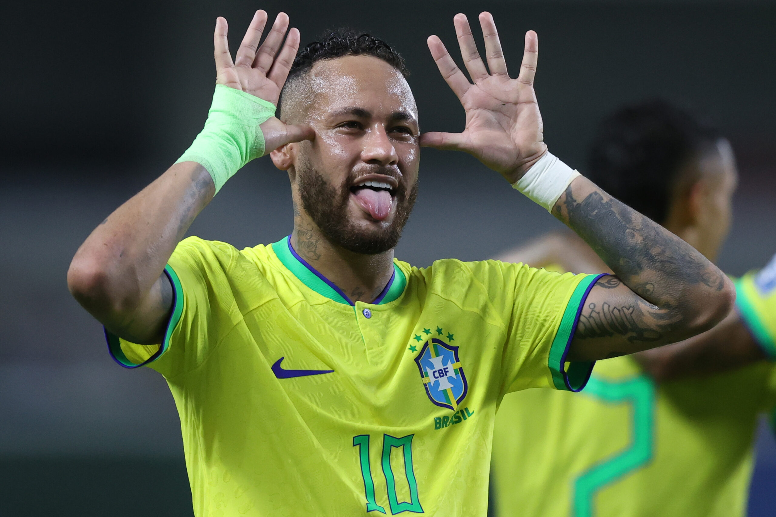 Neymar desfalca Seleção em amistosos e deve perder estreia da Copa do Mundo