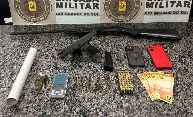 BM prende dupla por tráfico de drogas e porte irregular de arma de fogo em Santo Ângelo