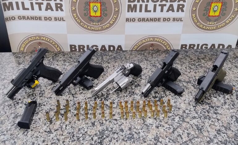 BM de Santo Ângelo realiza prisão de armas de uso restrito em Giruá