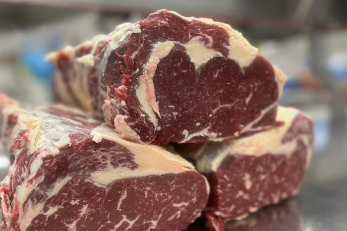 Governo brasileiro tenta reverter exclusão do país de lista da União Europeia para exportação de carnes