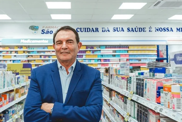 Rede de farmácias São João começa a adotar escala 5×2 no Rio Grande do Sul