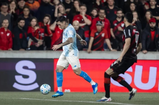 Grêmio empata com o Athletico-PR e segue sem vencer fora de casa pelo Brasileirão
