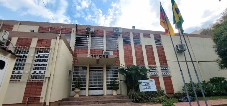 14ª CRE está com matrículas abertas para EJA e EJATEC em quatro escolas da região