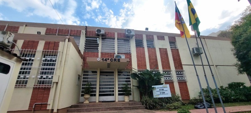 14ª CRE está com matrículas abertas para EJA e EJATEC em quatro escolas da região