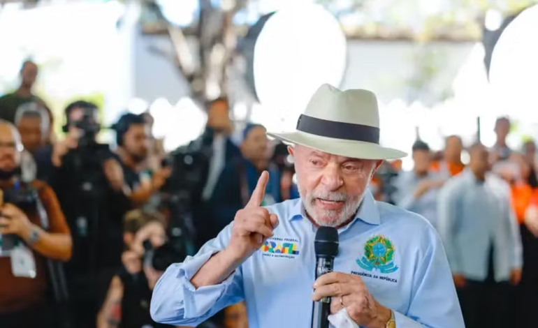 Lula culpa filhos de Bolsonaro por relatório dos EUA que propõe tarifa sobre produtos brasileiros