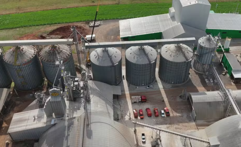 Trabalhador desaparece após cair em silo de soja no Norte do RS