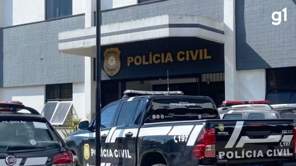 Homem é preso ao procurar delegacia para emitir certidão de antecedentes no RS