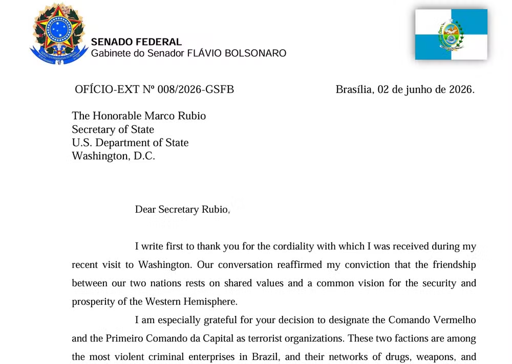 Flávio Bolsonaro divulga carta enviada a Rubio contra nova proposta dos EUA de tarifas ao Brasil